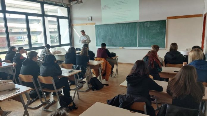 DRAŽEN BUJANIĆ STUDENT SERVIS