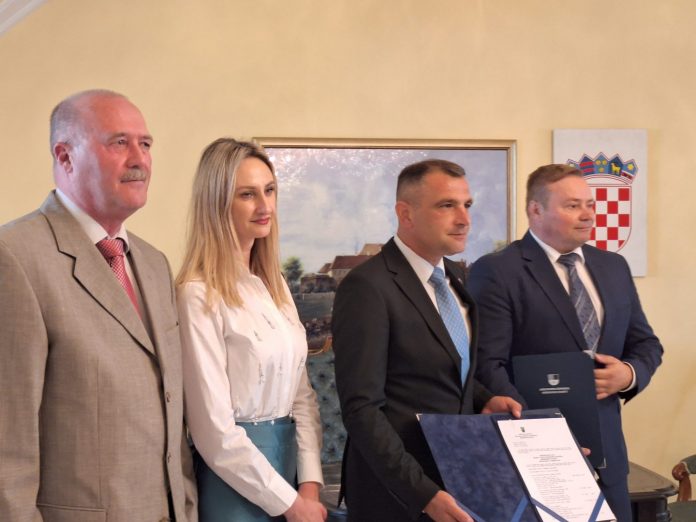 Matija Posavec na uručenju službenih rezultata izbora