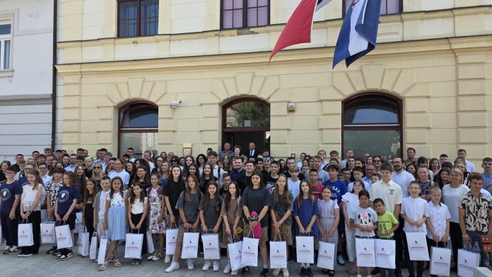 nagrade za učenike s državnih i međunarodnih natjecanja