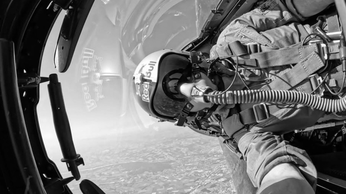Felix Baumgartner, čovjek koji je skočio iz svemira, poginuo u avionskoj nesreći