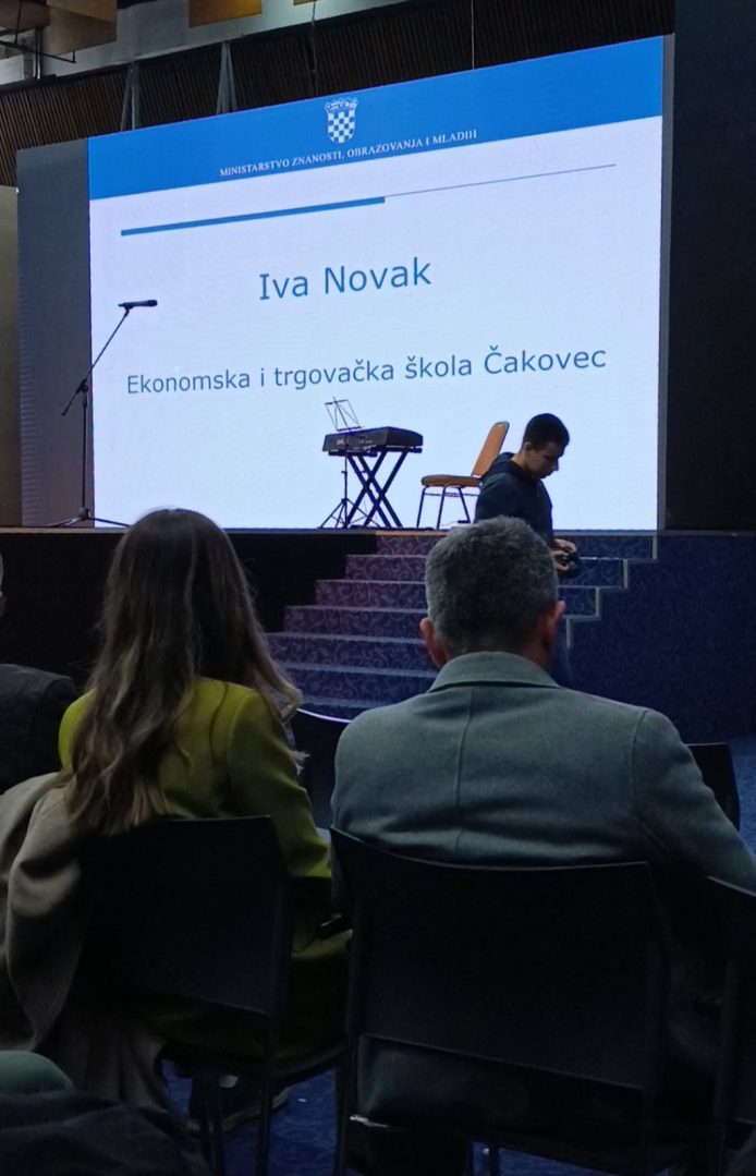 Iva Novak - ETŠ