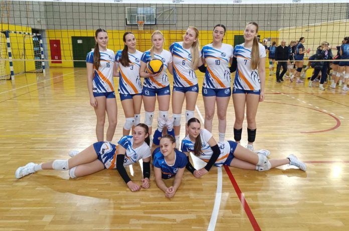 ŽOK Kaštel juniorke u Glini