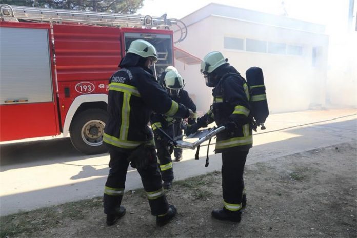 požar