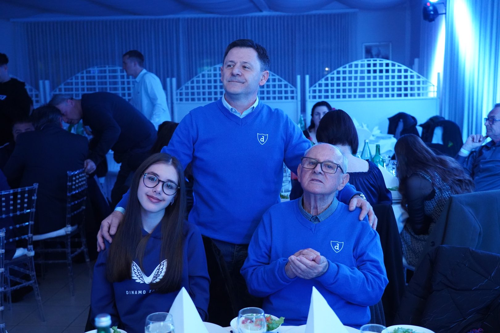 Plava noć