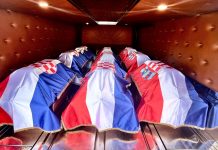 Hrvatska preuzela od Slovenije posmrtne ostatke 500 hrvatskih žrtava iz Drugog svjetskog rata i poslijeratnog razdoblja - Hrvatska zastava - žrtve