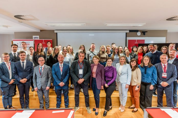 projekt hu-cro access