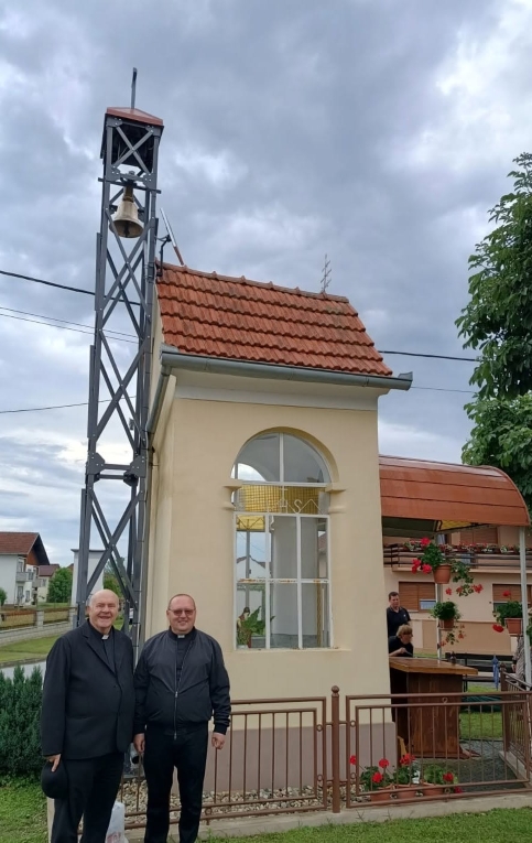 U Pretetincu blagoslovljeno novo zvono kod kapelice Presvetoga Trojstva 