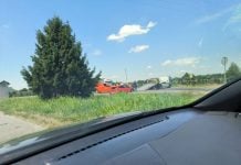 Sudar dvaju vozila između Ivanovca i Štefanca: Intervenirala Hitna, ozlijeđeni zbrinuti na mjestu nesreće