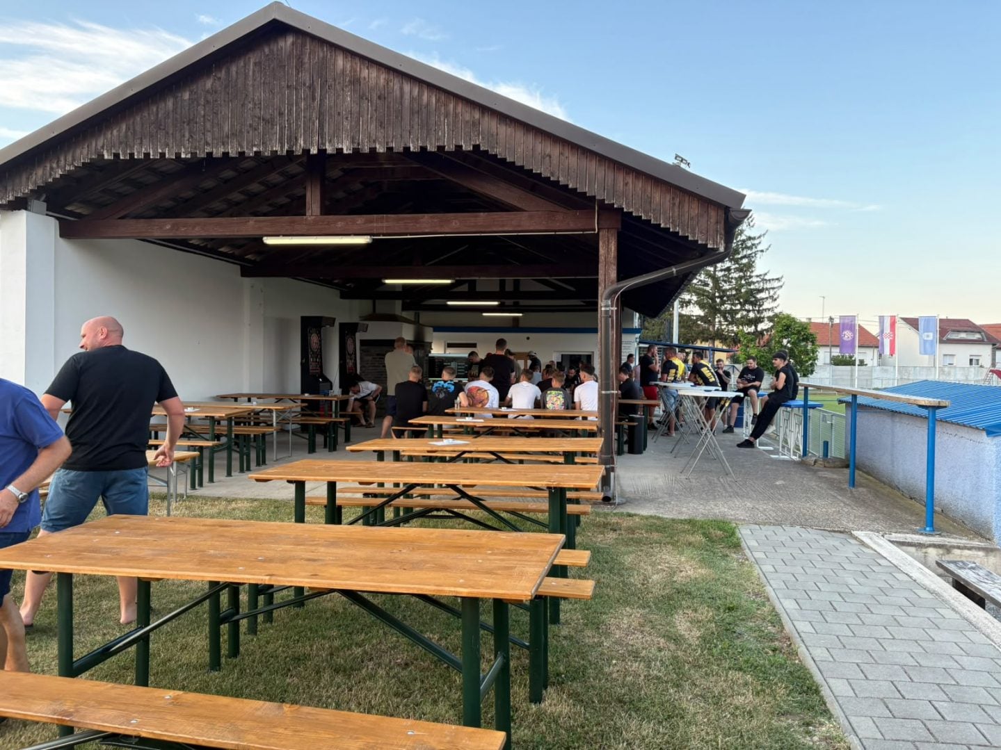 Druženje tijekom pikada